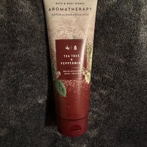 Bath & Body Works - Body Cream